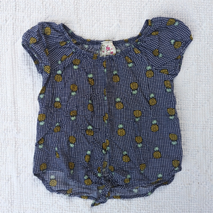 Jenna & Jessie║Tie Front Pineapple Shirt║Size 8